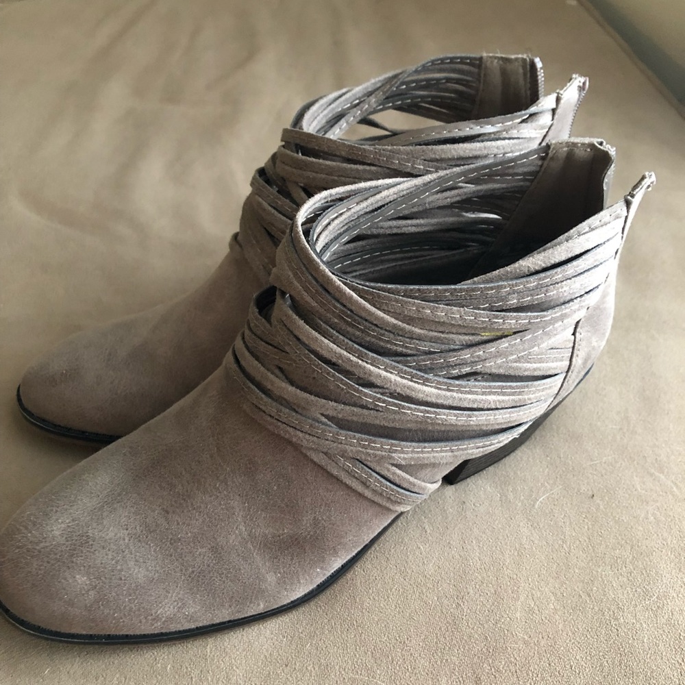 Ankle boots